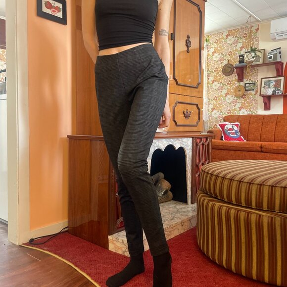 Calvin Klien plaid skinny high waisted business pants! - Picture 2 of 16
